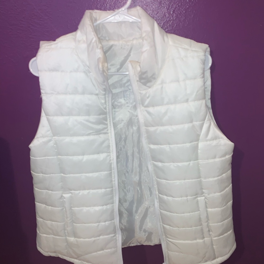Aeropostale White Vest